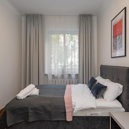 Downtown 4Bd Master Apartment By Hostlovers 考纳斯 外观 照片